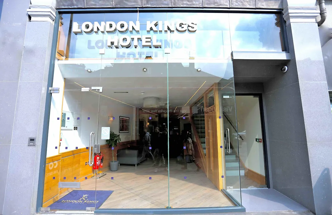 London Kings Hotel-1
