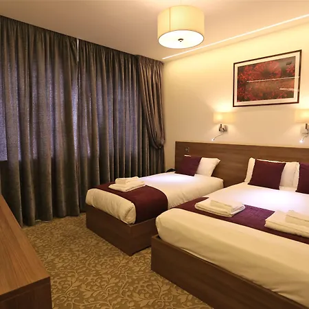 London Kings Hotel-2